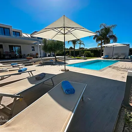 Aria Oasi Relax Lägenhetshotell Agrigento