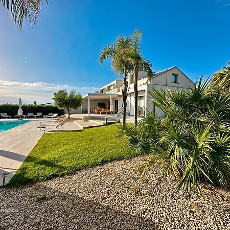 Aria Oasi Relax Apartahotel 5*